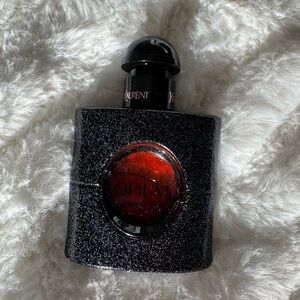 Yves Saint Laurent Black Opium 1 oz (30 ml)